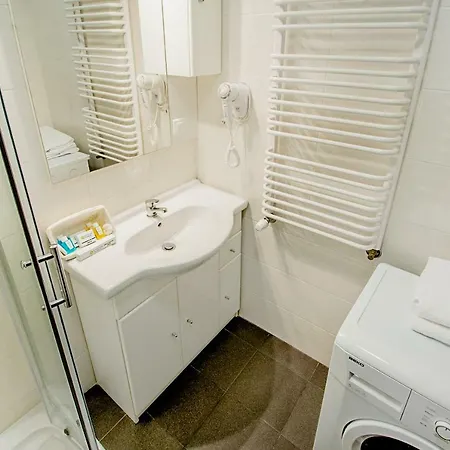 Poniatowskiego - Komfortowe